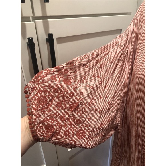 Dylan Ryan Top Womens Size 3x Short Sleeve Boho Button Up Tie Front Embroidered - Picture 4 of 8